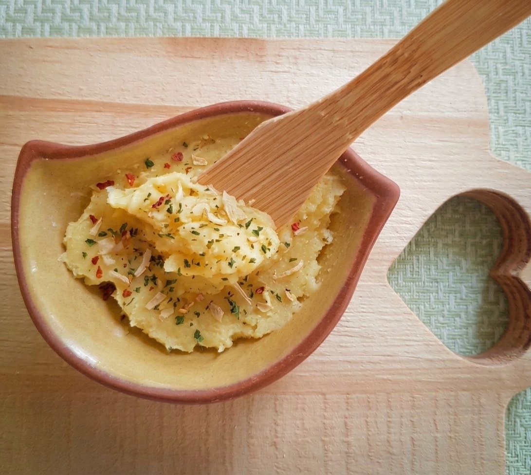 Vegan butter, seasoned